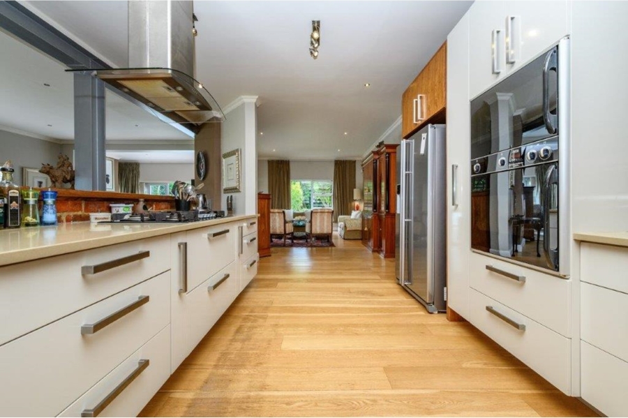 4 Bedroom Property for Sale in Lovemore Park Eastern Cape